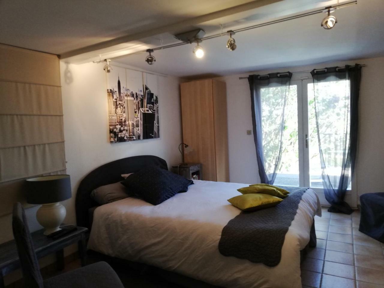 Bed and Breakfast La Fargette Saint-Fargeau-Ponthierry Exteriér fotografie